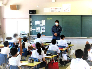 小学6年生の皆さんへ租税教室を行ってきました